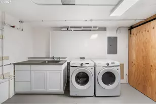 420 S State St, Lake Oswego, OR 97034 - Photo 25