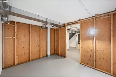 420 S State St, Lake Oswego, OR 97034 - Photo 27