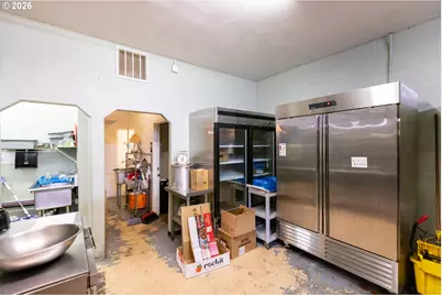 105 W Steuben St, Bingen, WA 98605 - Photo 25