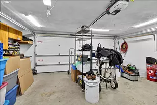 2460 Debra Dr, Springfield, OR 97477 - Photo 25