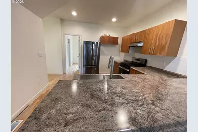 16735 SW Baseline Rd, Beaverton, OR 97006 - Photo 11