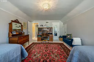 403 W 9th St, The Dalles, OR 97058 - Photo 27