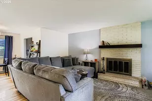 830 SE 214th Ave, Gresham, OR 97030 - Photo 5