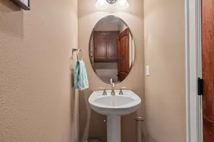 1133 SW 12th St, Newport, OR 97365 - Photo 17