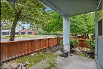 2004 NE Cadbury Ave #105, Hillsboro, OR 97006 - Photo 21