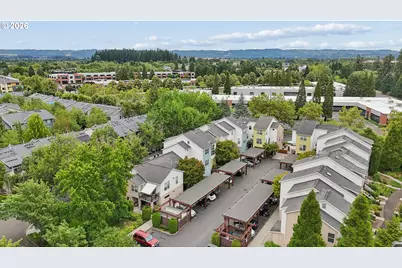 2004 NE Cadbury Ave #105, Hillsboro, OR 97006 - Photo 25