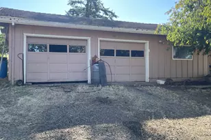 27181 SW Frys Ln, Sheridan, OR 97378 - Photo 15
