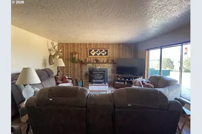 27181 SW Frys Ln, Sheridan, OR 97378 - Photo 9
