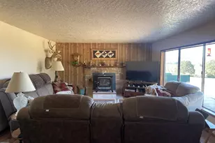 27181 SW Frys Ln, Sheridan, OR 97378 - Photo 9