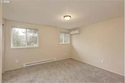 3305 E Vittoria Way #24, Newberg, OR 97132 - Photo 13