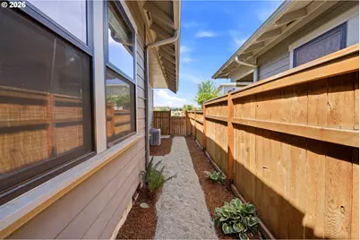 986 Berkeley Ln, Monmouth, OR 97361 - Photo 29