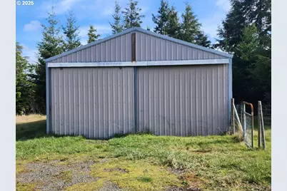 93810 China Mountain Rd, Port Orford, OR 97465 - Photo 23
