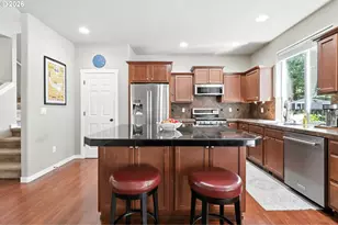 3410 SE Radcliff Ct, Hillsboro, OR 97123 - Photo 11