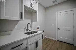 6663 Naomi Danielle St SE, Salem, OR 97306 - Photo 11