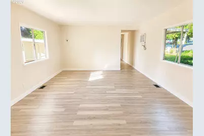2040 Nougat Ct, Salem, OR 97306 - Photo 9