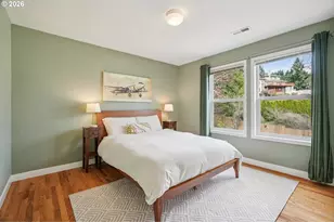 11989 SE Sovereign Dr, Happy Valley, OR 97086 - Photo 17