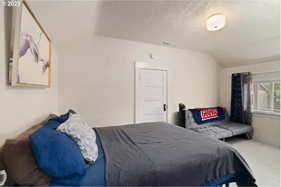 7521 N Gloucester Ave, Portland, OR 97203 - Photo 21