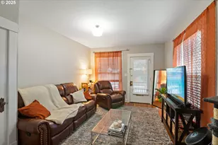 7521 N Gloucester Ave, Portland, OR 97203 - Photo 13