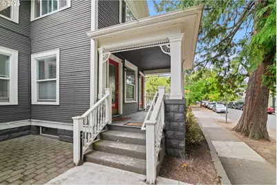 7521 N Gloucester Ave, Portland, OR 97203 - Photo 11