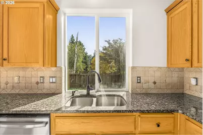 2548 Edgewater Dr, Woodburn, OR 97071 - Photo 7