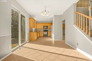 2548 Edgewater Dr, Woodburn, OR 97071 - Photo 5