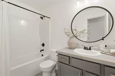 1546 S Camille Pl, Newberg, OR 97132 - Photo 17