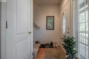 1036 9th St, Florence, OR 97439 - Photo 7