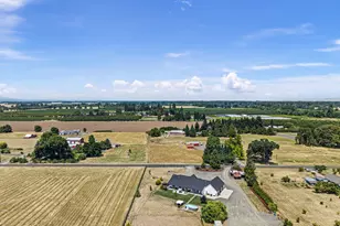30186 Heather Oak Dr, Junction City, OR 97448 - Photo 43