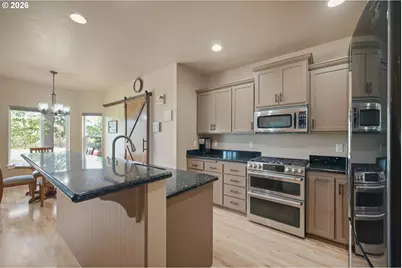 92036 Territorial Hwy, Junction City, OR 97448 - Photo 11