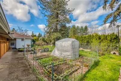1611 Camino Dr, Forest Grove, OR 97116 - Photo 27
