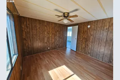 1267 Tucker Rd #18, Hood River, OR 97031 - Photo 9