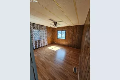 1267 Tucker Rd #18, Hood River, OR 97031 - Photo 7