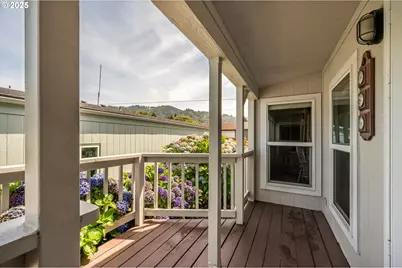 97940 W Benham Ln #4, Brookings, OR 97415 - Photo 7