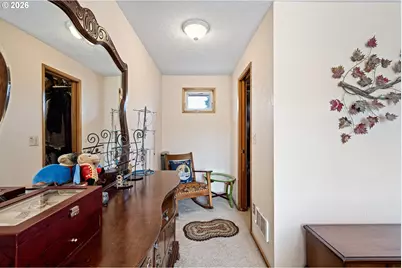 2465 17th St, Springfield, OR 97477 - Photo 31