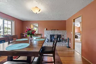 2465 17th St, Springfield, OR 97477 - Photo 21