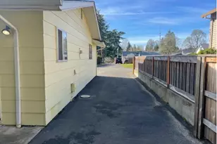 15314 SE Linden Ln, Milwaukie, OR 97267 - Photo 27