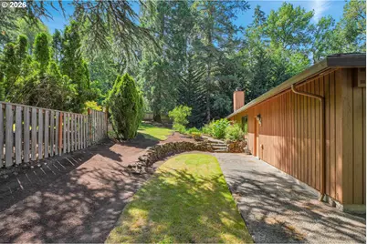 21 Westminster Dr, Lake Oswego, OR 97034 - Photo 41