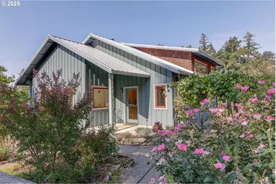 31212 Camas Ln, Eugene, OR 97405 - Photo 5