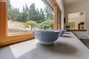 31212 Camas Ln, Eugene, OR 97405 - Photo 15