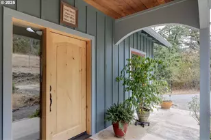 31212 Camas Ln, Eugene, OR 97405 - Photo 31