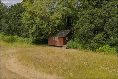 37625 Sunset Ln, Brownsville, OR 97327 - Photo 27