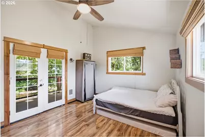 37625 Sunset Ln, Brownsville, OR 97327 - Photo 33