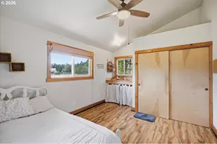 37625 Sunset Ln, Brownsville, OR 97327 - Photo 33
