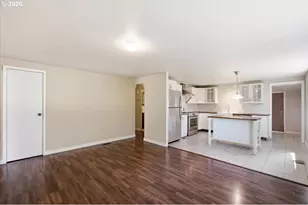 37625 Sunset Ln, Brownsville, OR 97327 - Photo 11