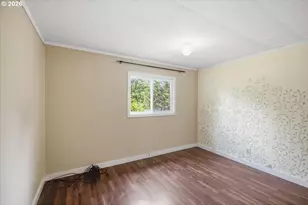 37625 Sunset Ln, Brownsville, OR 97327 - Photo 17