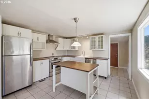37625 Sunset Ln, Brownsville, OR 97327 - Photo 7