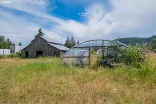 37625 Sunset Ln, Brownsville, OR 97327 - Photo 39