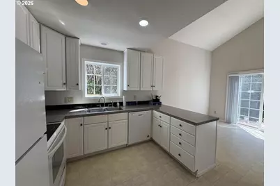 88315 2nd Ave, Florence, OR 97439 - Photo 13