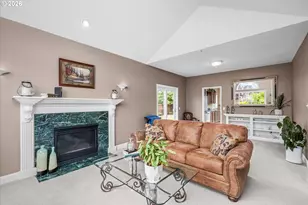 3387 Winchester Way, Eugene, OR 97401 - Photo 9