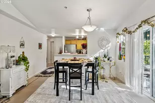 730 NW 185th Ave, Beaverton, OR 97006 - Photo 11